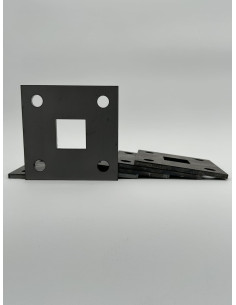 Platine carré percée avec fenêtre